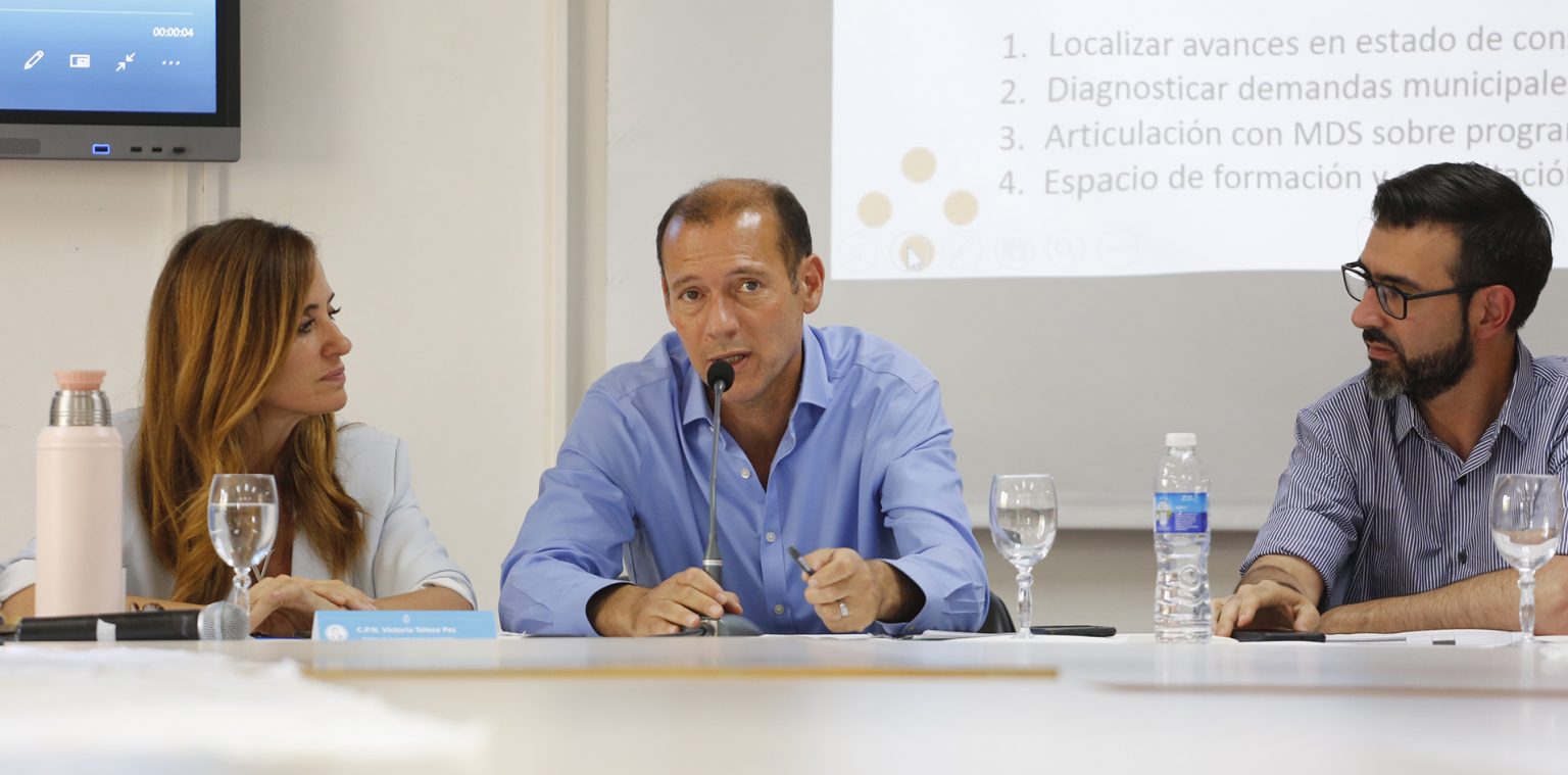 Gutiérrez participó de una mesa de trabajo intergubernamental thumbnail