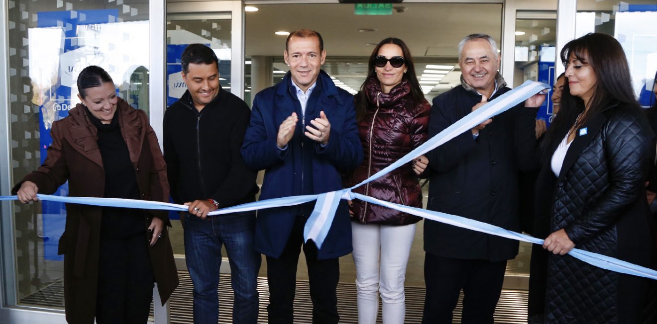 Gutiérrez inauguró el nuevo edificio del ISSN en Zapala Diario La Puebla